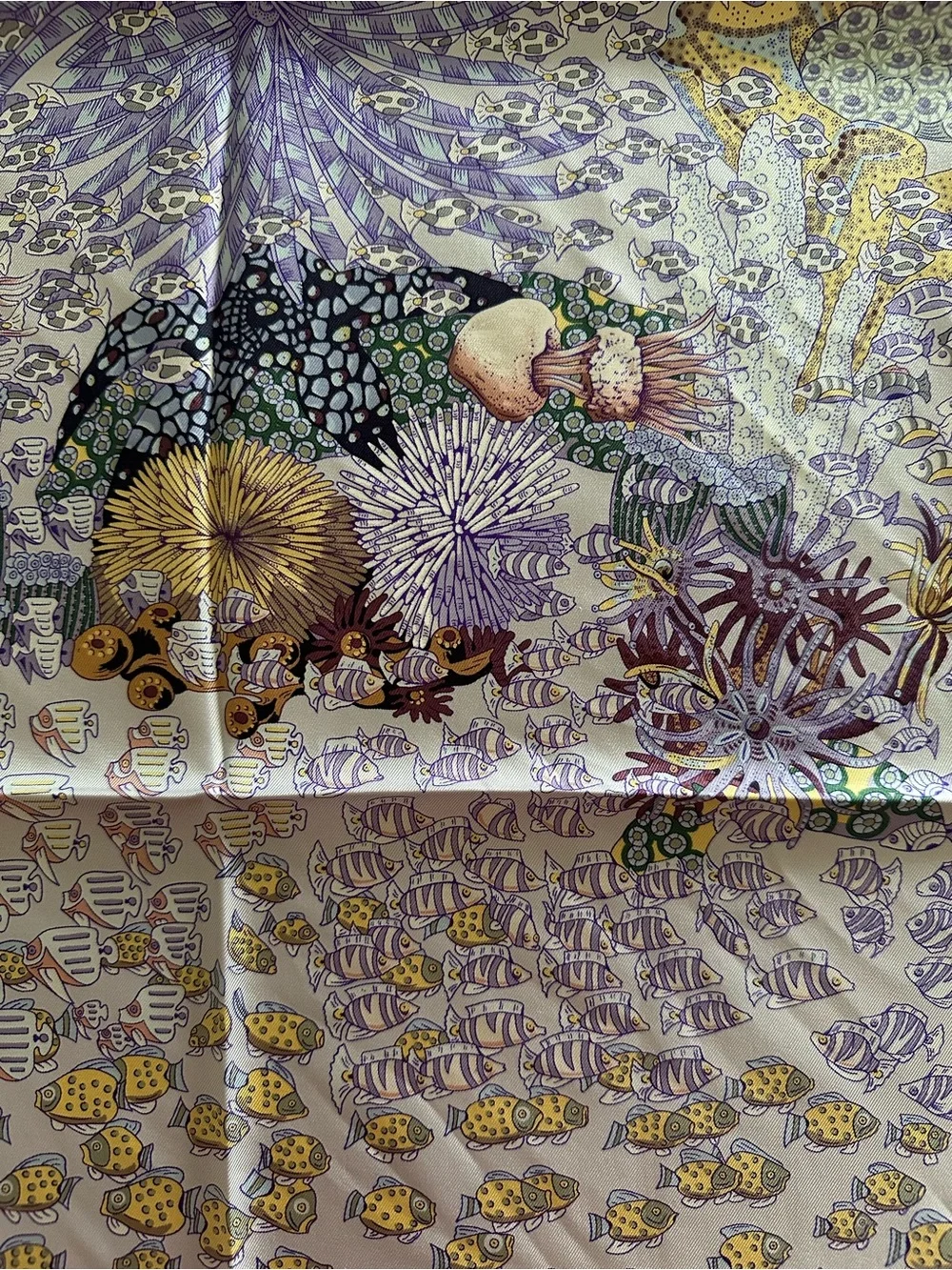 Authentic Hermès Rencontre Océane 90 Silk Scarf Annie Faivre 2001 Lavender